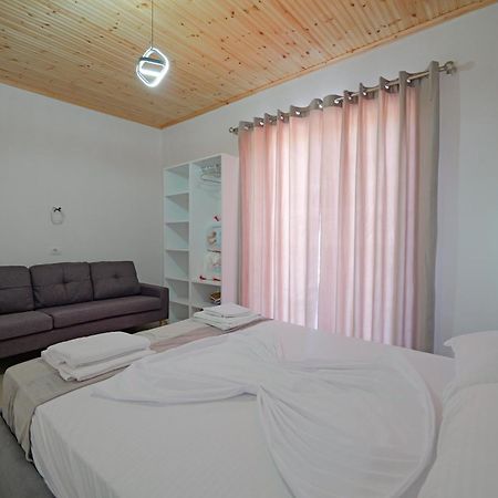 Lago Calmo Villa Ksamil Exterior foto